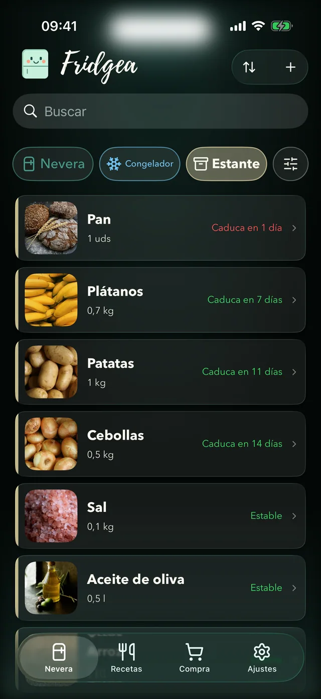 Inventario de Fridgea: alimentos ordenados por fecha de caducidad, cada uno con los días que le quedan