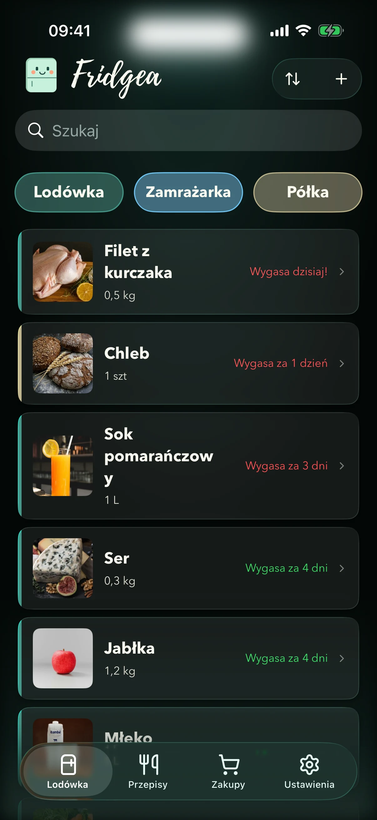 Fridgea pokazuje zawartość lodówki z kolorowym kodowaniem dat ważności